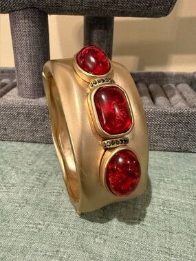 Chico's Matte Gold Hinged Cuff Bracelet - Ruby Red Cabochons & Black Rhinestones